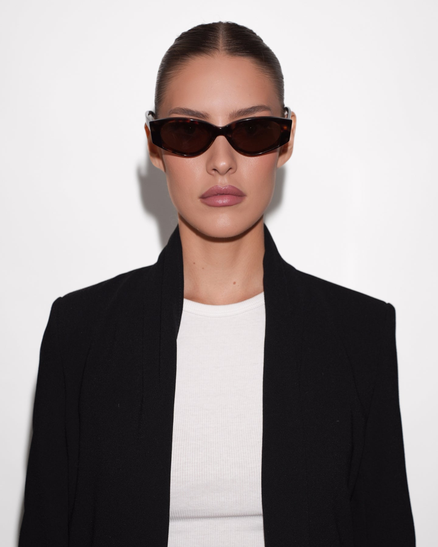 Best Sunglasses for Women – Dixy Tortoise, Available Online in USA, UK, Canada & UAE